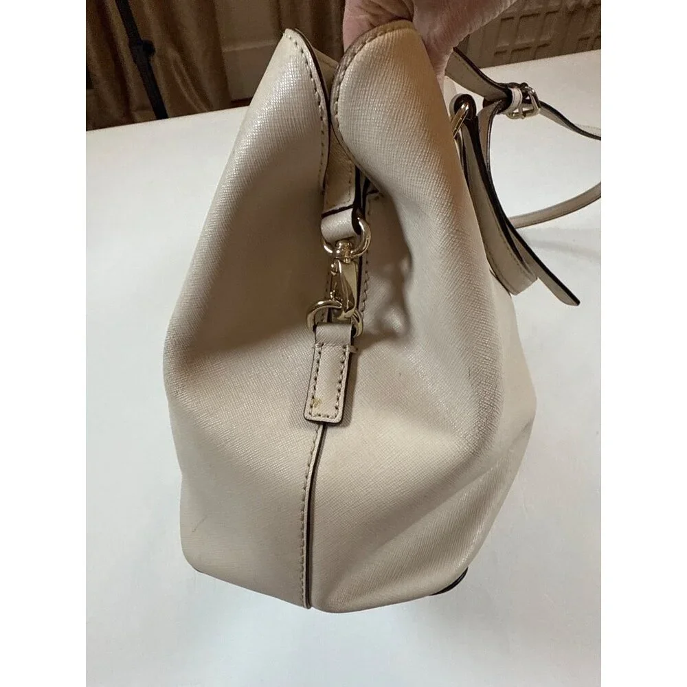 Kate Spade New York Beige Leather Crossbody Tote Handbag Gold Hardware - Picture 4 of 12